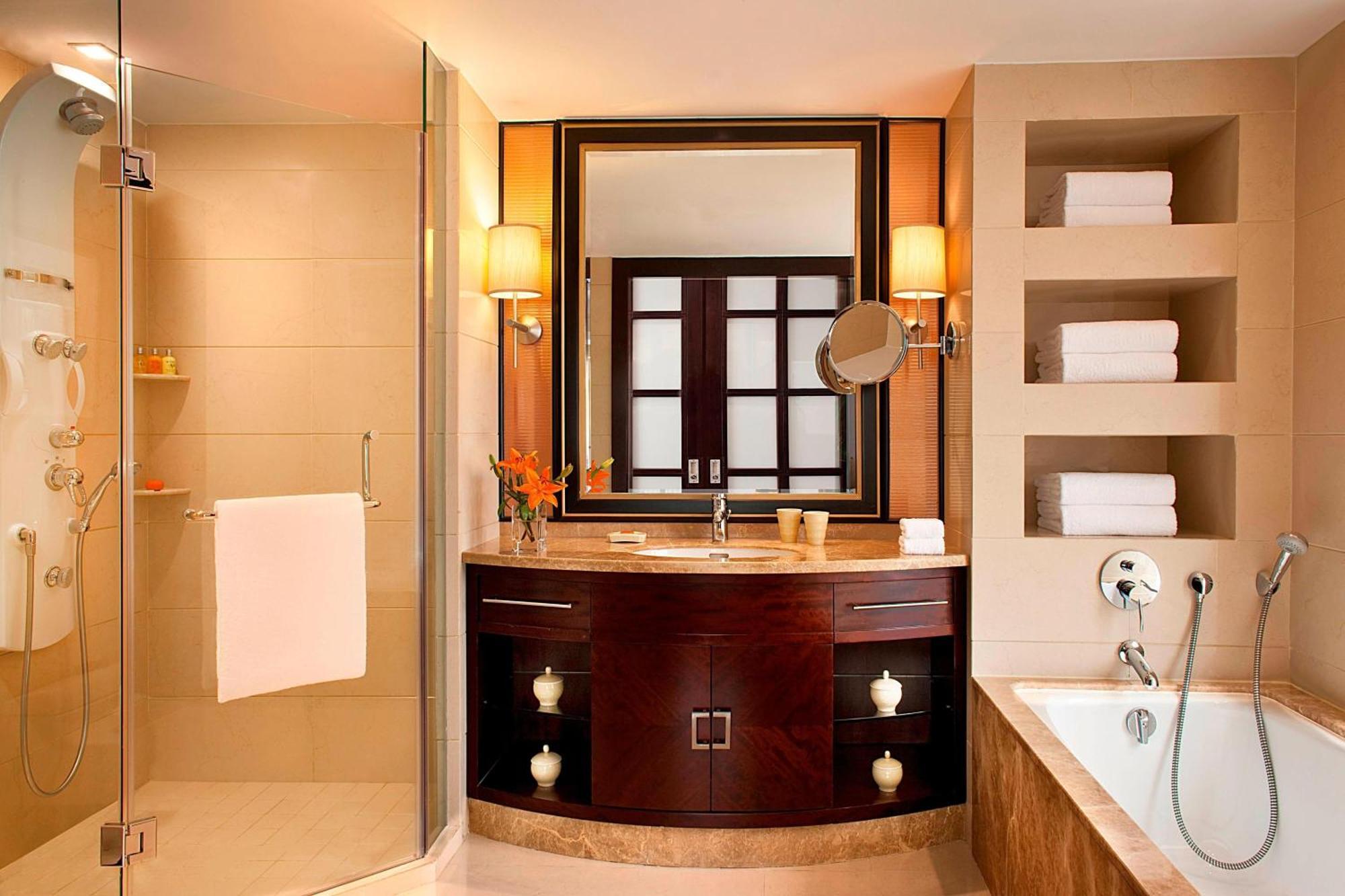 Sheraton Ningbo Hotel - Tianyi Square Bagian luar foto